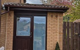 En-Suite Double Room With Private Entrance